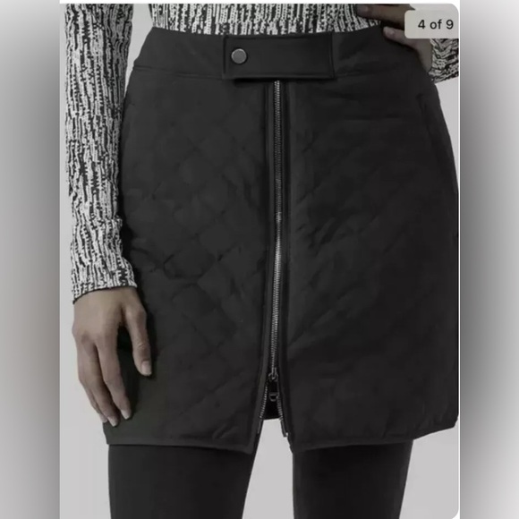Athleta Quilted Apres Ski Mini Skirt NWT - Picture 2 of 5